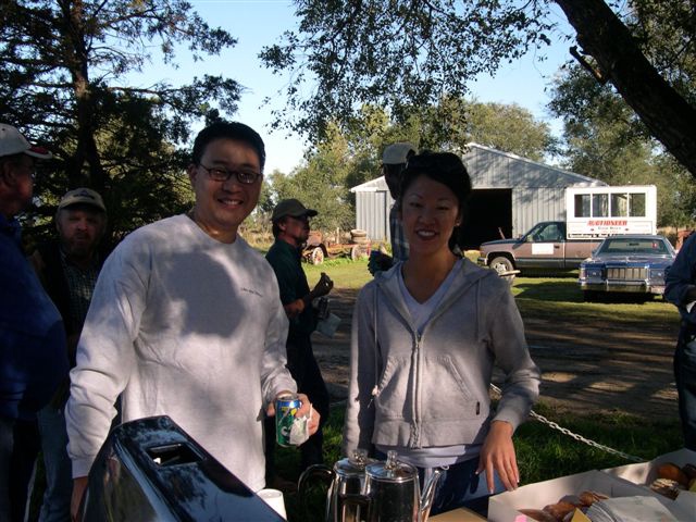 2004-09-25-Scott-Farm-Sale-07.jpg